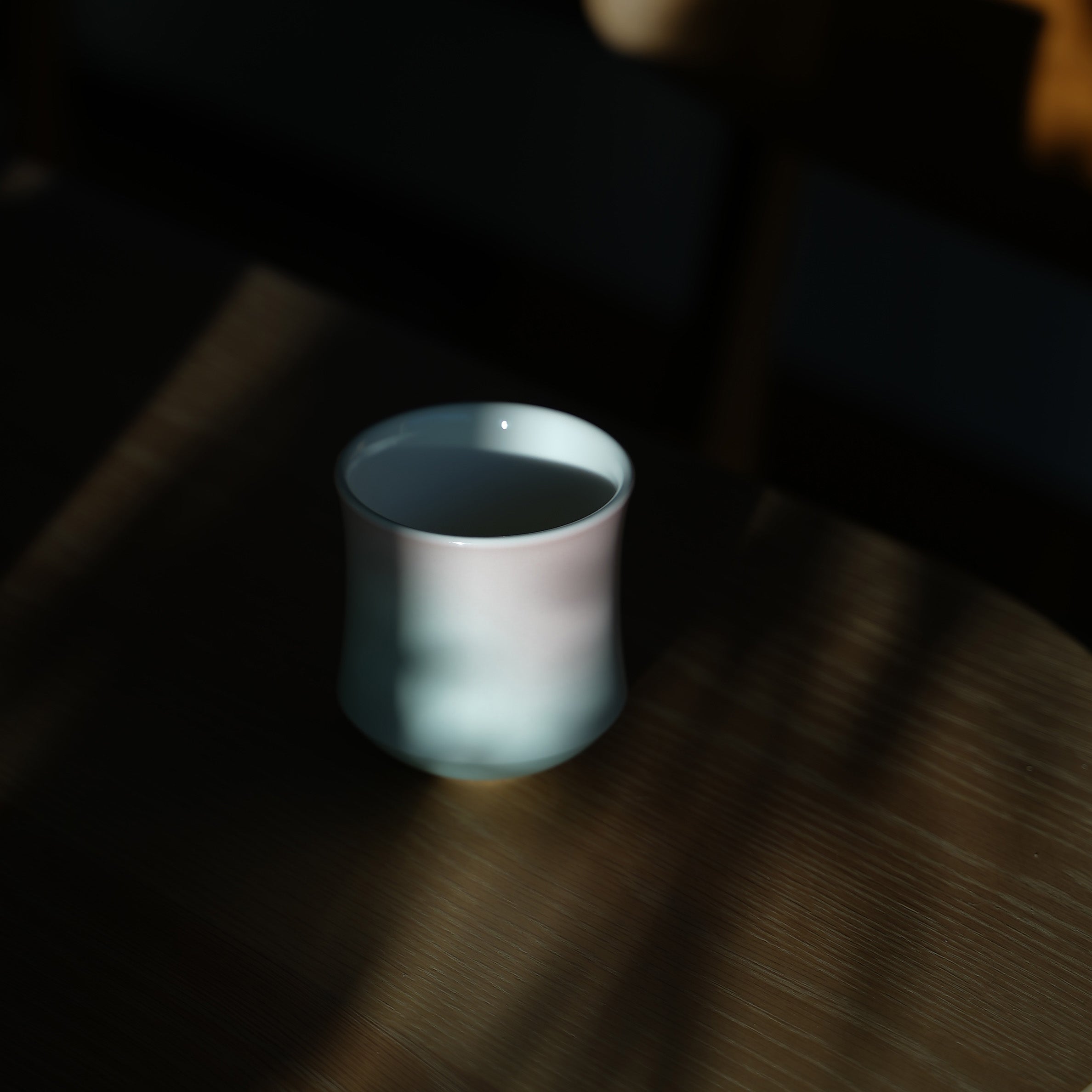 Gradient Ceramic Waist Cup (Artisan Designed and Hand Finished)