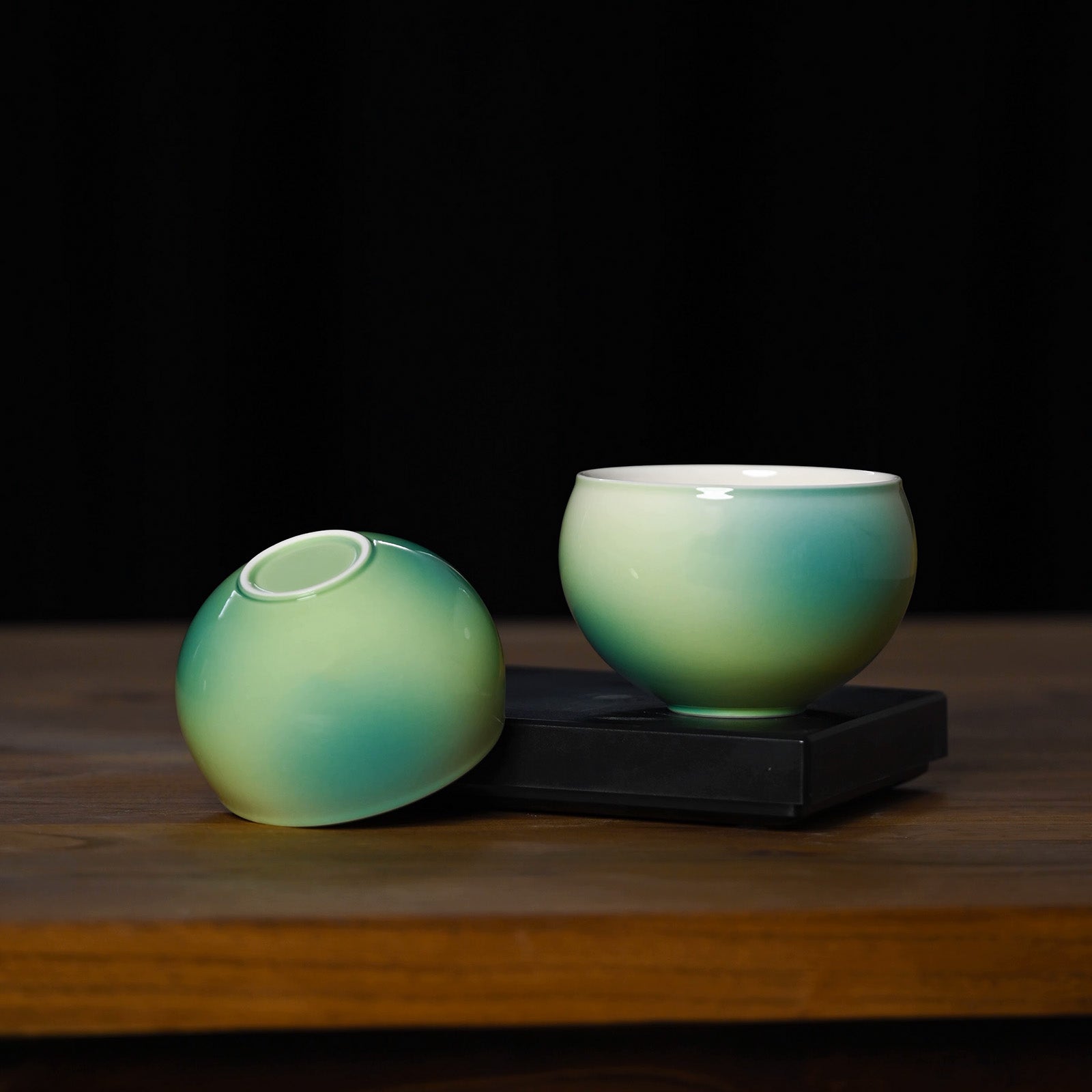 Gradient Ceramic Round Cup (Artisan Designed and Hand Finished)