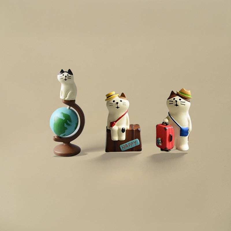 Travel Cat Miniature