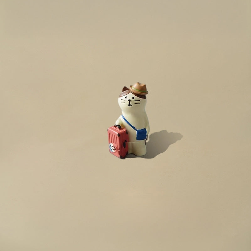 Travel Cat Miniature